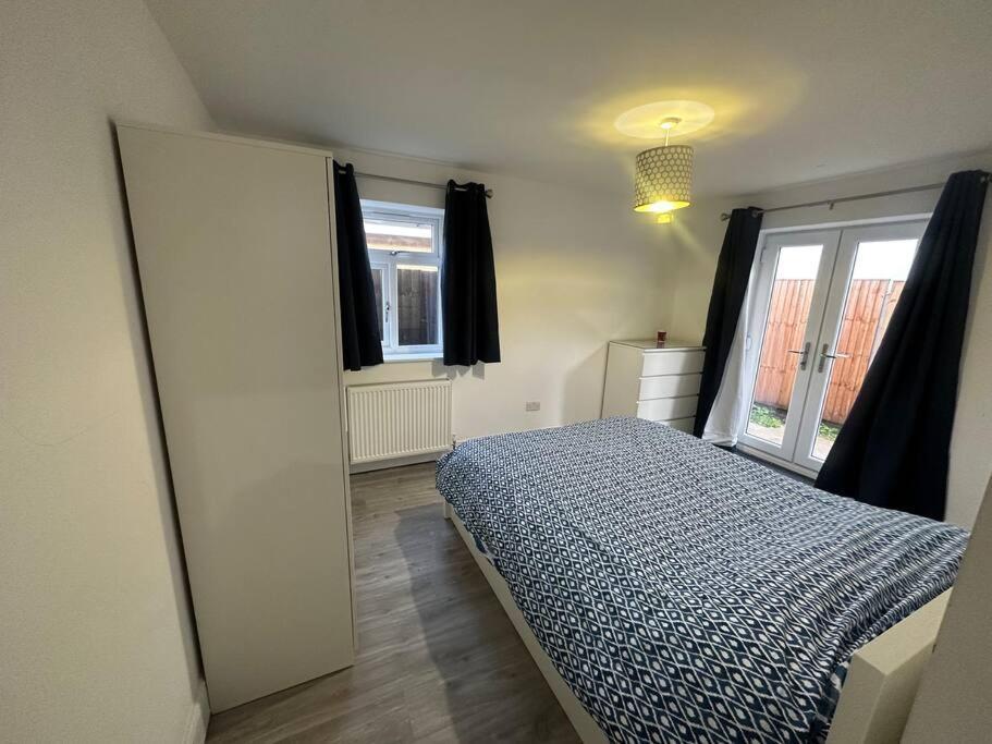 2 Bedroom House,Brownhillrd Se6 London Exterior photo